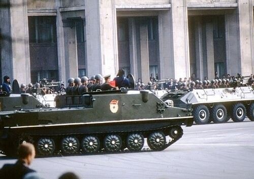 Плавающий бронетранспортёр: особенности, преимущества и применение в армии