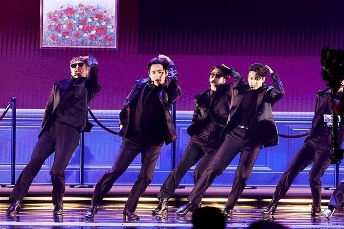 Почему участники BTS рассматривают возможность прохождения военной службы?