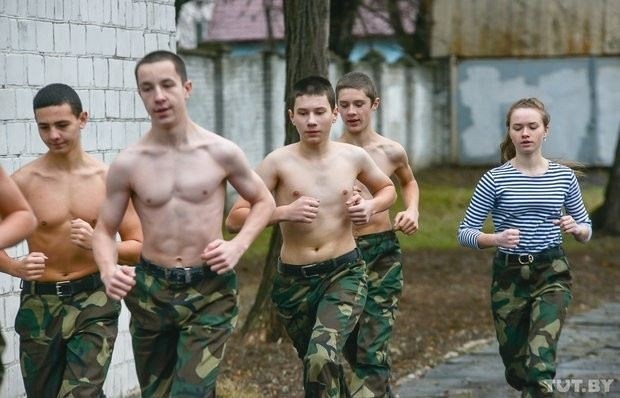 2МсКК - Второй Московский кадетский корпус: военная подготовка для девушек