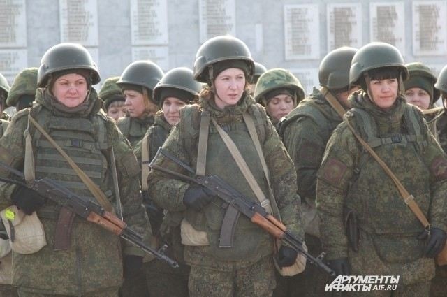 Как заключить контракт на службу в армии: шаги, требования и особенности для женщин