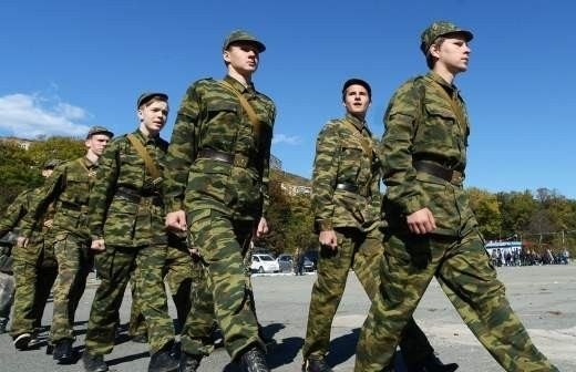 Экономические и социальные аспекты продления службы в армии