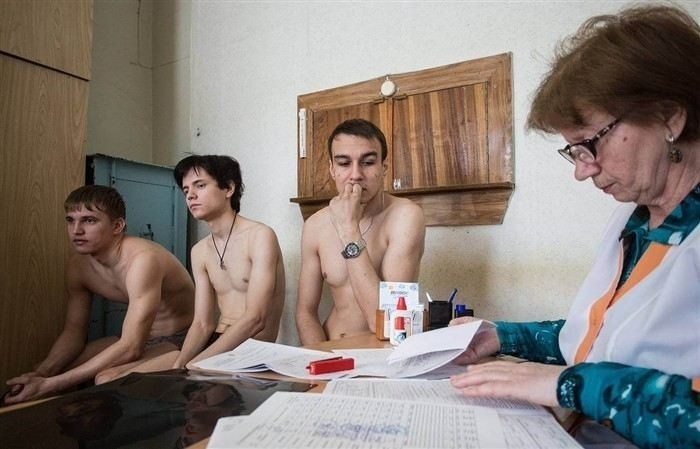 Контрольное медицинское освидетельствование признанных негодными и ограниченно годными к службе