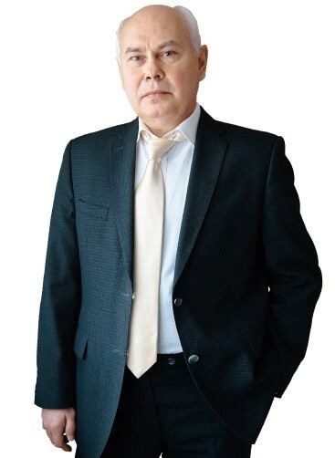 Как выбрать юриста по военным вопросам для защиты интересов военнослужащего?