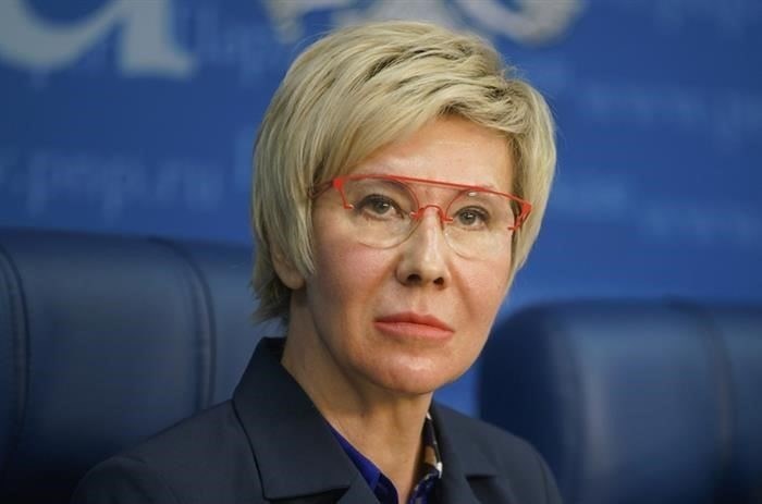 Павлова призывает усовершенствовать механизм контроля за использованием детских пособий