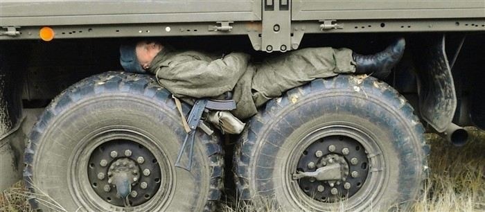 Что будет, если солдат не будет спать: последствия для выполнения служебных обязанностей