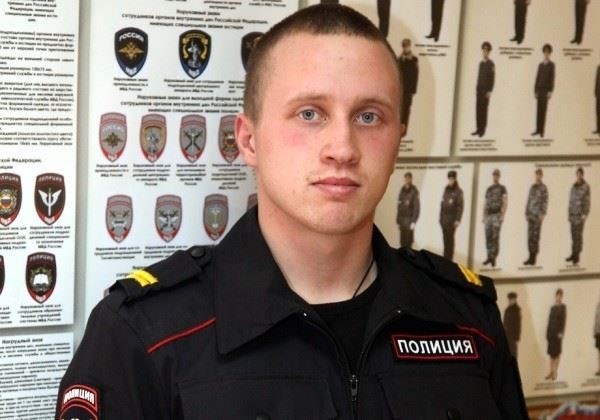 Различия между младшим сержантом и другими воинскими званиями