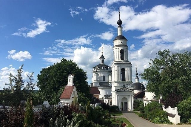 Какие меры поддержки были предложены для детей-сирот?