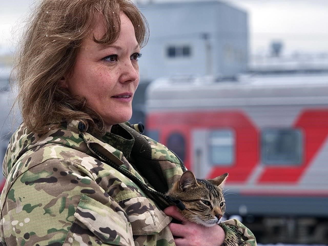 Проблемы, с которыми сталкиваются женщины-медсестры на военной службе