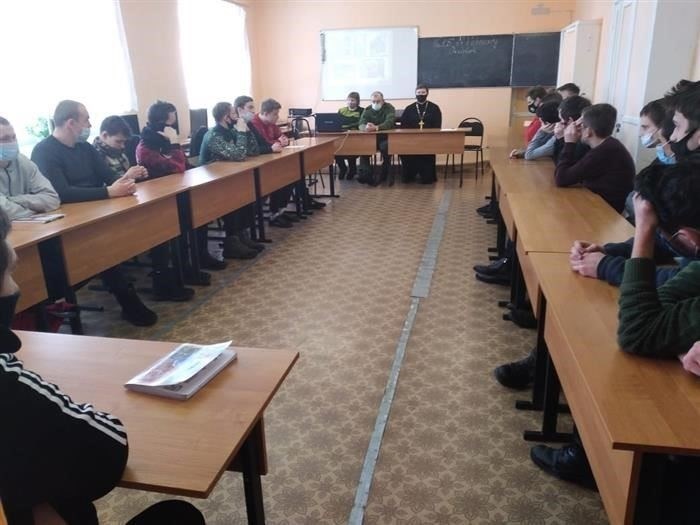 Понимание исторического контекста военной службы