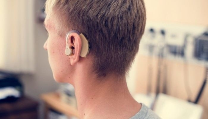 Категория В: особенности призыва при нарушении слуха