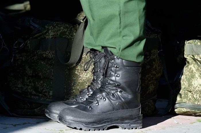 Как определяется размер оклада военнослужащего по призыву?